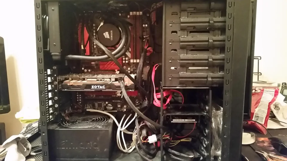 Does Cable Management Matter? (Don't Do This)